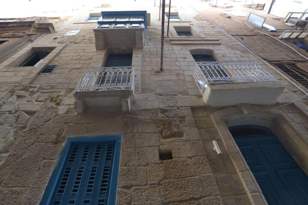 Vallettadreamsuites Groud Floor Shared Sea View Rooof Terrace Bagian luar foto